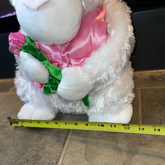 Jiangsu Holly‎ Ape White fuzzy Gorilla plush Pink Rose pink dress heart pattern - Picture 7 of 12